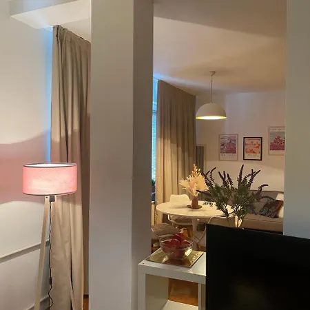 Super Flat In The Very Heart Of The Апартаменты Скопье